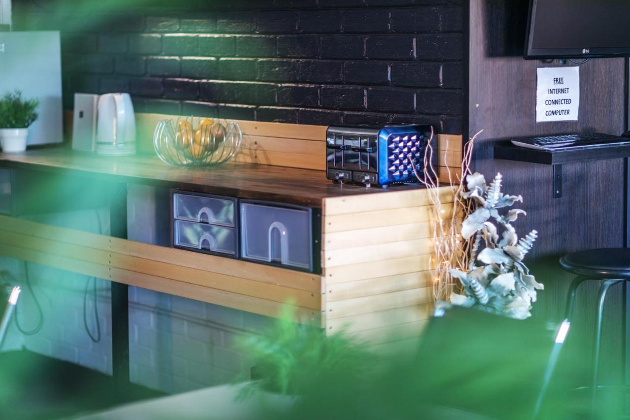 Ascot Budget Inn & Residences Brisbane Buitenkant foto