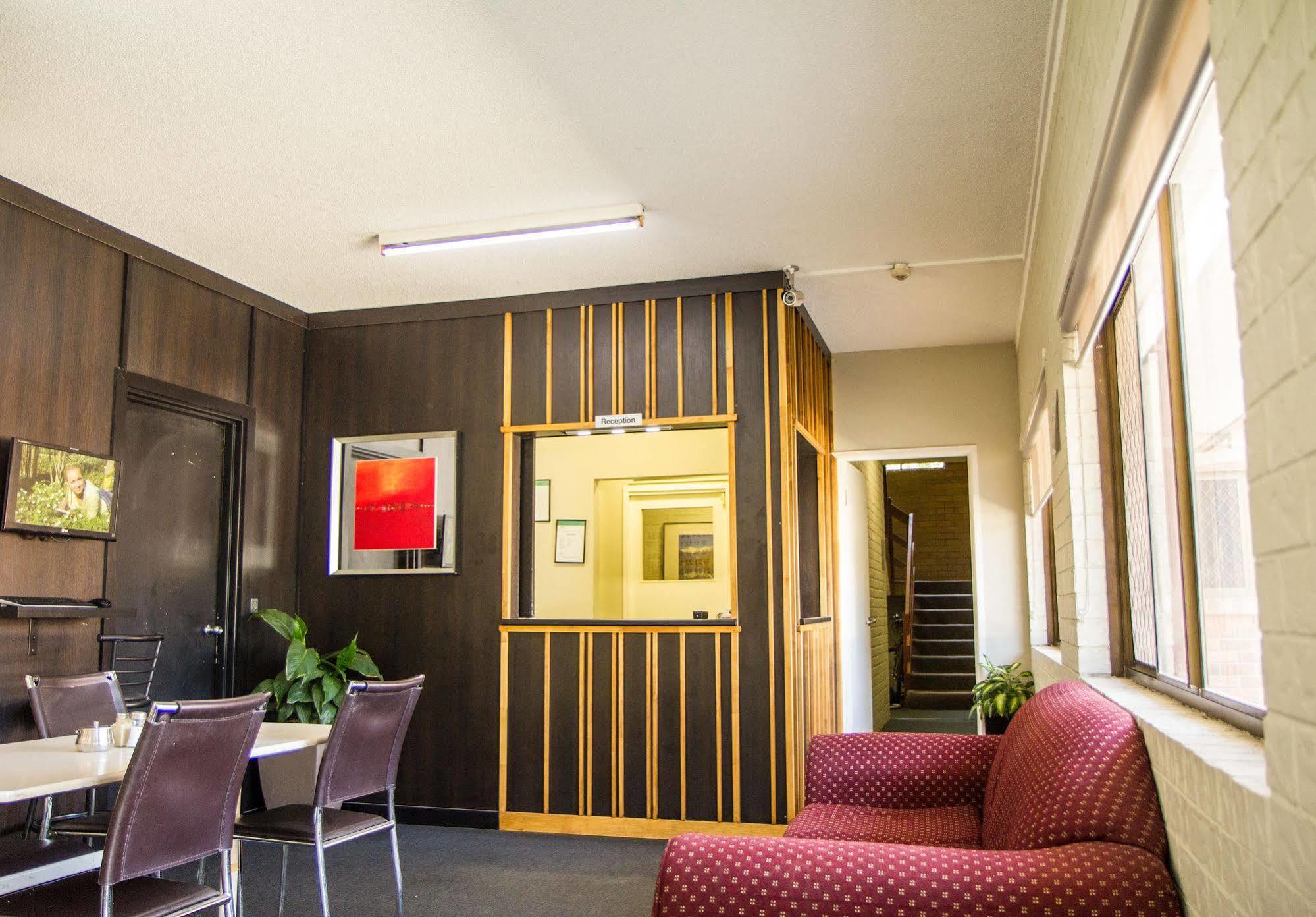 Ascot Budget Inn & Residences Brisbane Buitenkant foto