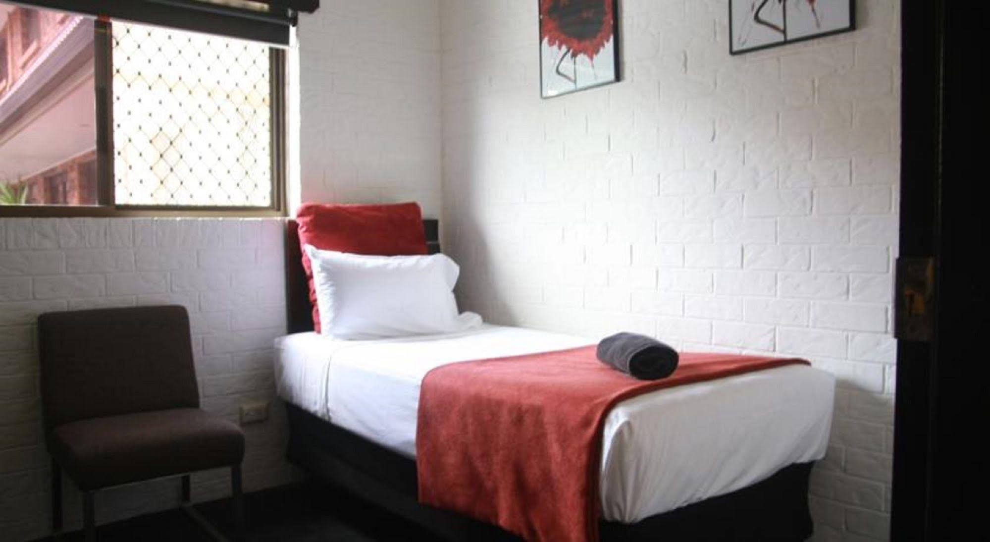 Ascot Budget Inn & Residences Brisbane Buitenkant foto